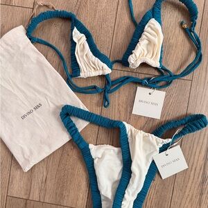Divino Seas Women's Teal and Cream Ruffled Triangle Bikini Set